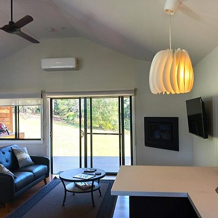 Hideaway Falls - Staggys Cottage Mapleton Exterior foto